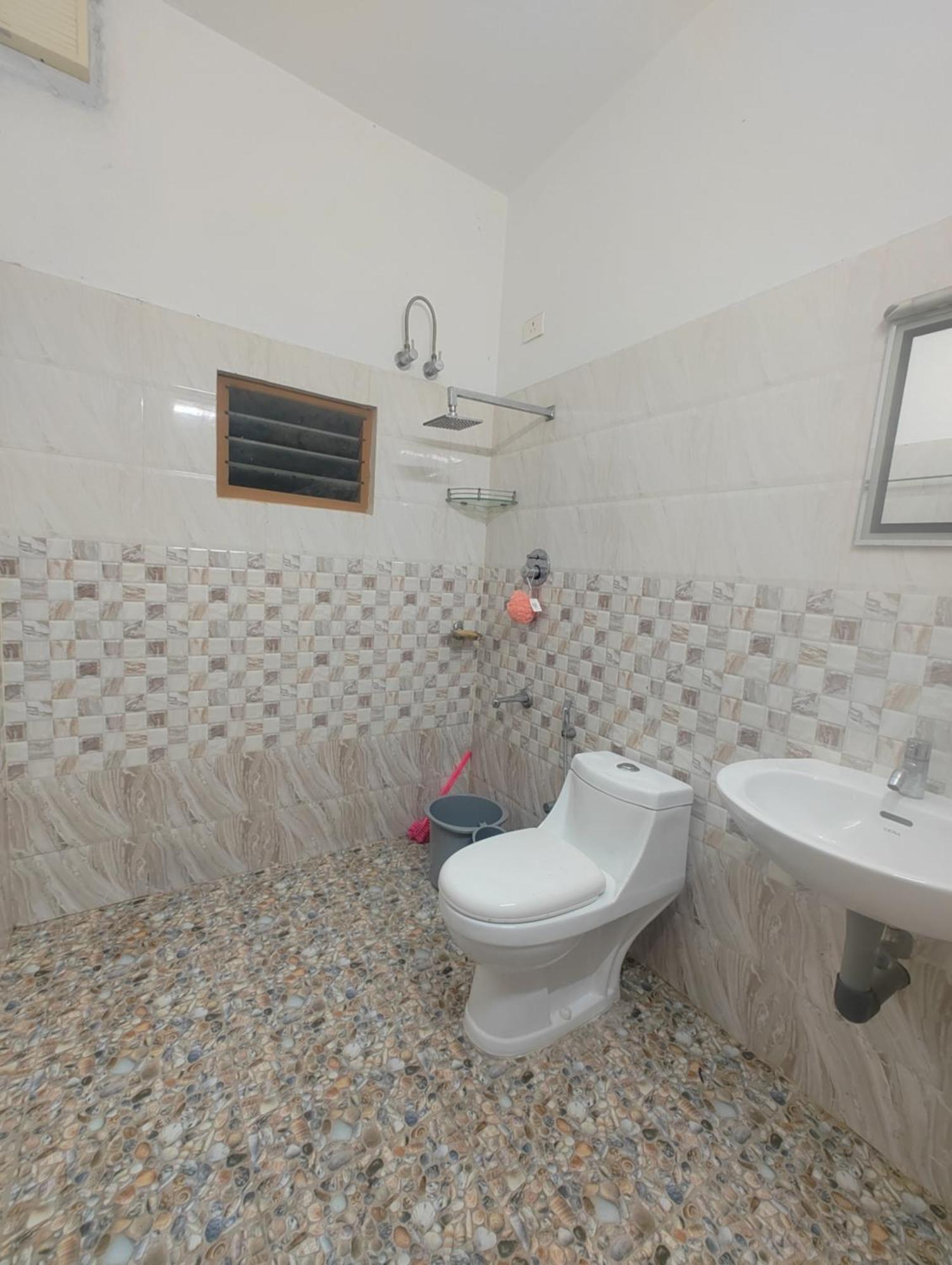 Joby Homestay Kadamakudy Kochi Exterior foto