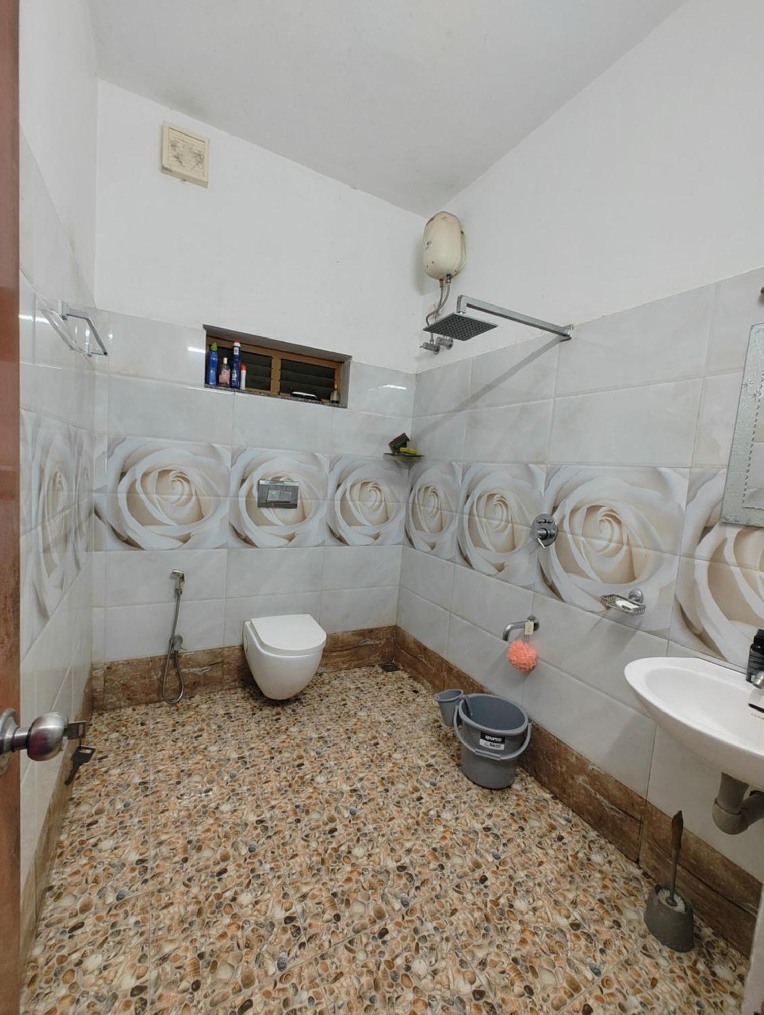 Joby Homestay Kadamakudy Kochi Exterior foto